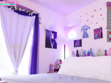 girl
        emmasky69 cam image #2503505