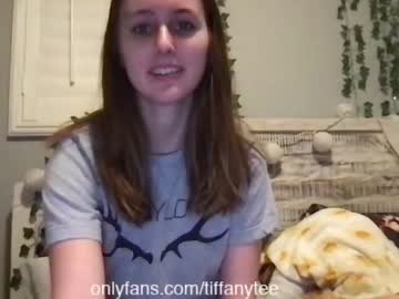 girl
        tiffanytee2 cam image #719356