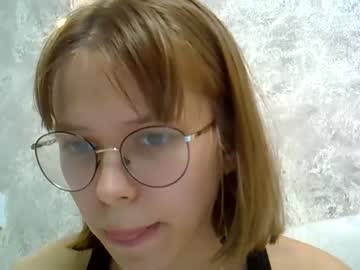 girl
        the_partisan cam image #3664057