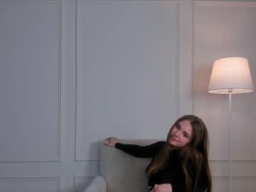 girl
        swetyway cam image #2539387