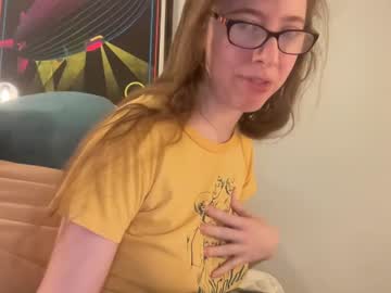girl
        amyrae cam image #1848650