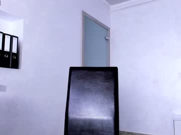 girl
        ingridblondy94 cam image #4246174