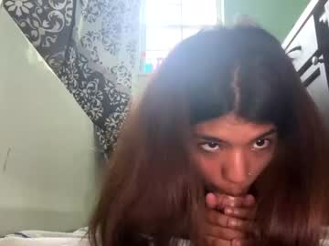 girl
        melamorr cam image #1484008