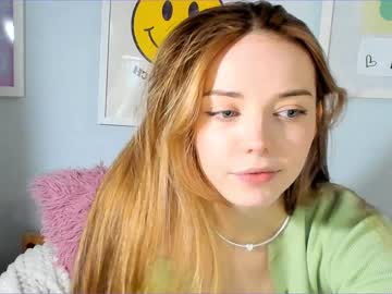 girl
        thisisamelia cam image #3793900