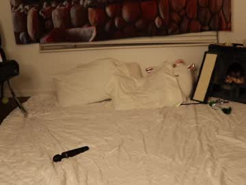 girl
        lexi_laine cam image #623328