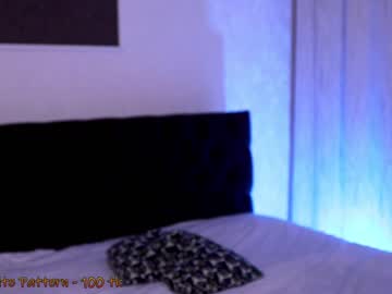 couple
        huntertiana cam image #820873