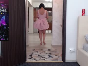 girl
        carmela_fox cam image #4253905