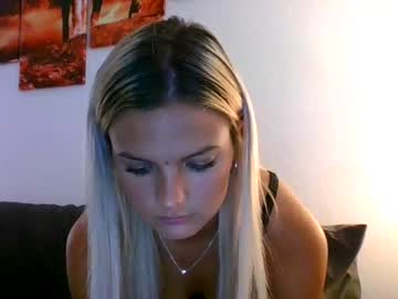 girl
        lacyxtate cam image #198197