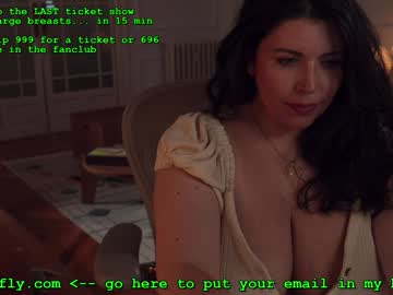 girl
        mila_ cam image #6006171