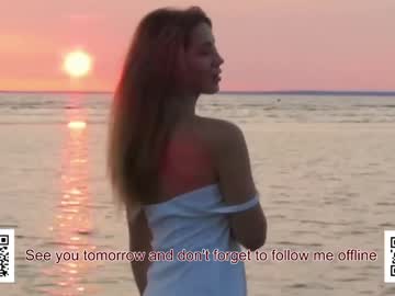 girl
        emmi_rosee cam image #5260880