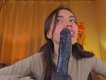 girl
        kriss_baby_ cam image #3358866