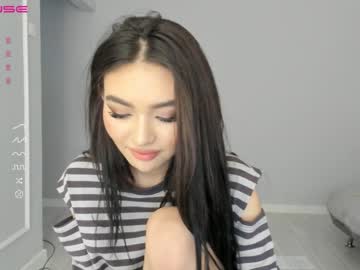 girl
        loko_chi cam image #879562