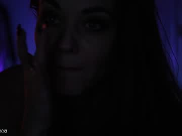 girl
        lettymoa cam image #4156053