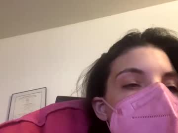 girl
        ivy_rose90 cam image #6355510