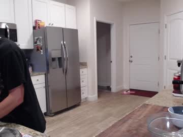 girl
        holihurricane cam image #6923625