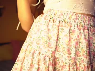 girl
        cuteelsa_ cam image #3252749