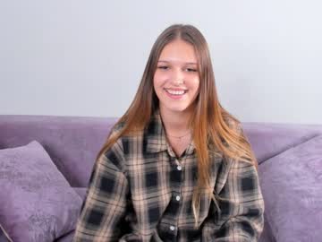 girl
        kimberlidean cam image #3049107