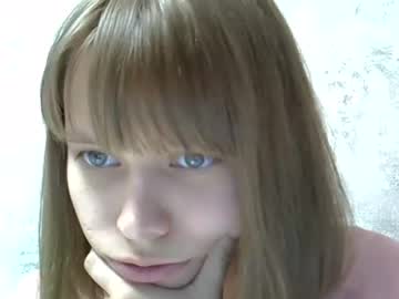 girl
        the_partisan cam image #3705512