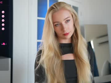 girl
        vika54784 cam image #4993417