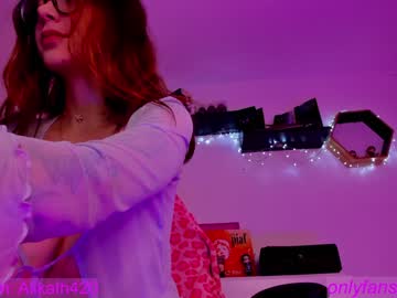 girl
        thecosmicgirl cam image #3993296