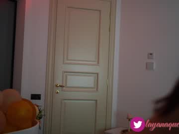 girl
        layanaqueen cam image #3026320