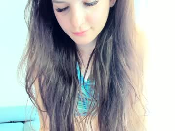 girl
        elaanna cam image #6508262