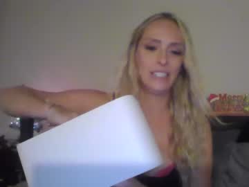 girl
        dtfcouple_4u cam image #5772813
