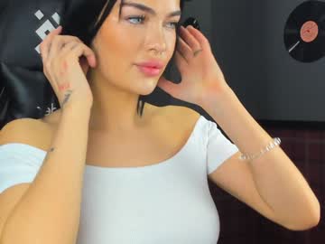girl
        angel_sapphire_ cam image #5086185