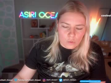 girl
        asiri_ocean cam image #2861515