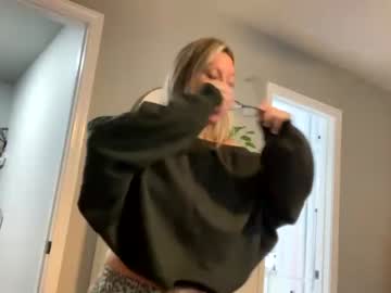 girl
        texas_blonde cam image #2637665
