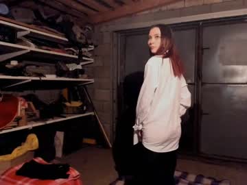 girl
        hornyvillage cam image #1722412