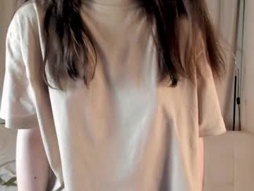 girl
        beckycurvin cam image #4576111