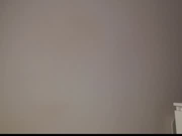 girl
        trixie_taylor cam image #5219596