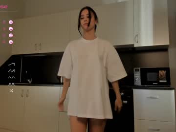 girl
        so_chi cam image #2357932