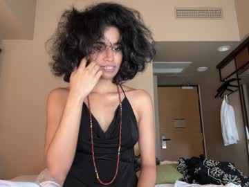 girl
        mariyya cam image #2275839