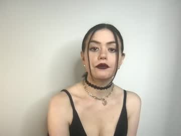 girl
        littlesugarpea cam image #3359324