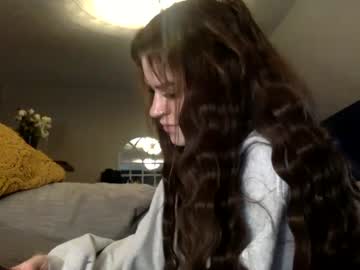 girl
        basicbrunette cam image #2796087