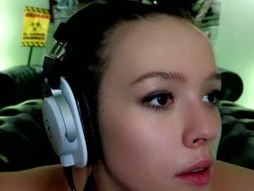 girl
        _demi_dee_ cam image #2634039