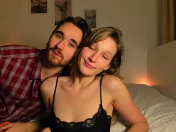 couple
        billy_full cam image #5563776