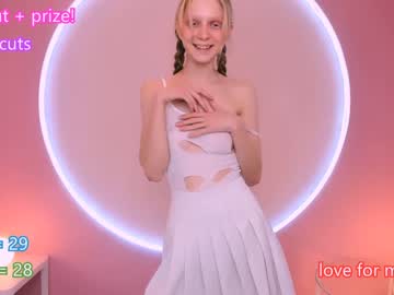 girl
        jenny_ames cam image #301909