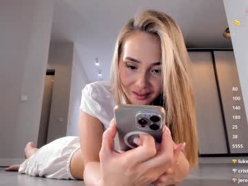 girl
        doseofhappiness cam image #5622699