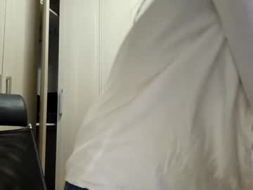 girl
        yourbonie cam image #1081940