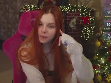 girl
        katy_ethereal cam image #5882309