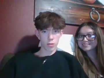 couple
        spooksyxhung cam image #3446061