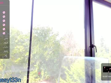girl
        sassyt33n cam image #2249306