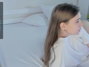 girl
        arky_b1y cam image #2700723
