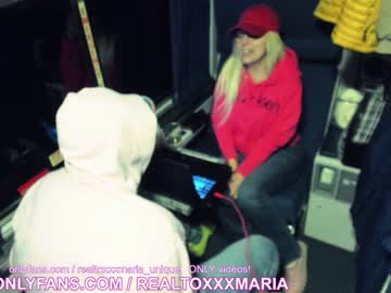 couple
        realtoxxxmaria cam image #761180