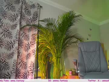 girl
        the_pussy_boulevard cam image #3783213