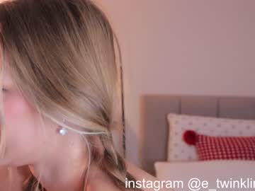 girl
        ella_twinkle cam image #2963247