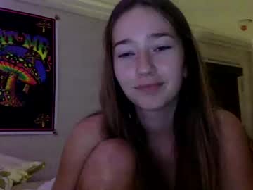 girl
        avababexoxoxo cam image #1387623